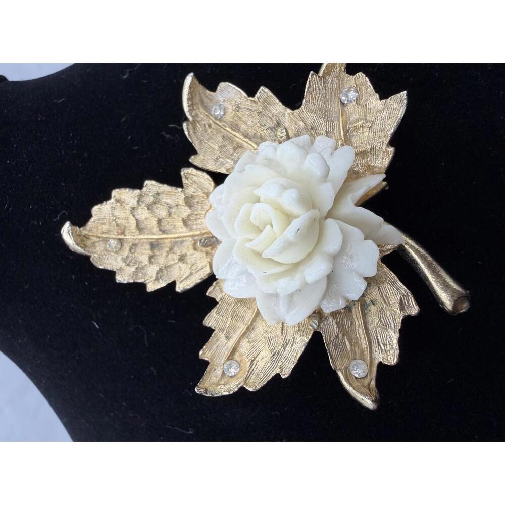 Vintage Corocraft Gold Leaf and White Rose Flower Brooch